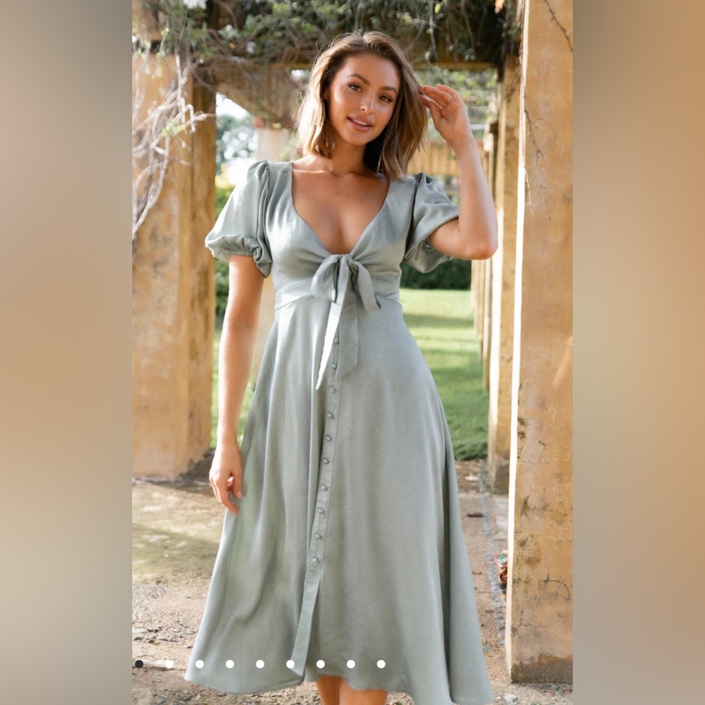 Petal & Pup Piper Dress - Sage (Size 10)